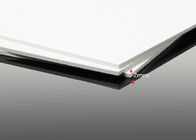 feuille de panneau de mousse de PVC de haute densité de 3mm imperméable pour la surface de dureté d'affichage