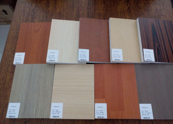 Économie d'énergie ignifuge de mur d'intérieur de panneau de mousse stratifiée par grain en bois