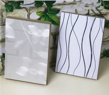 Extrusion extérieure de Celuka de dureté de panneau de mousse stratifiée par marbre de bâtiment haute